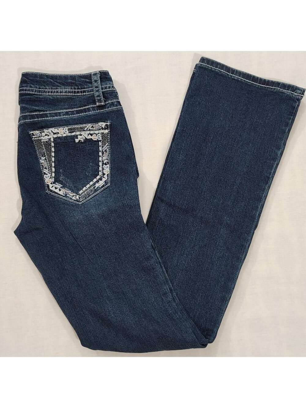 Charme Boot Cut Jeans Womens Size 28x33 Blue Denim Mid Rise Med Wash Embroidered